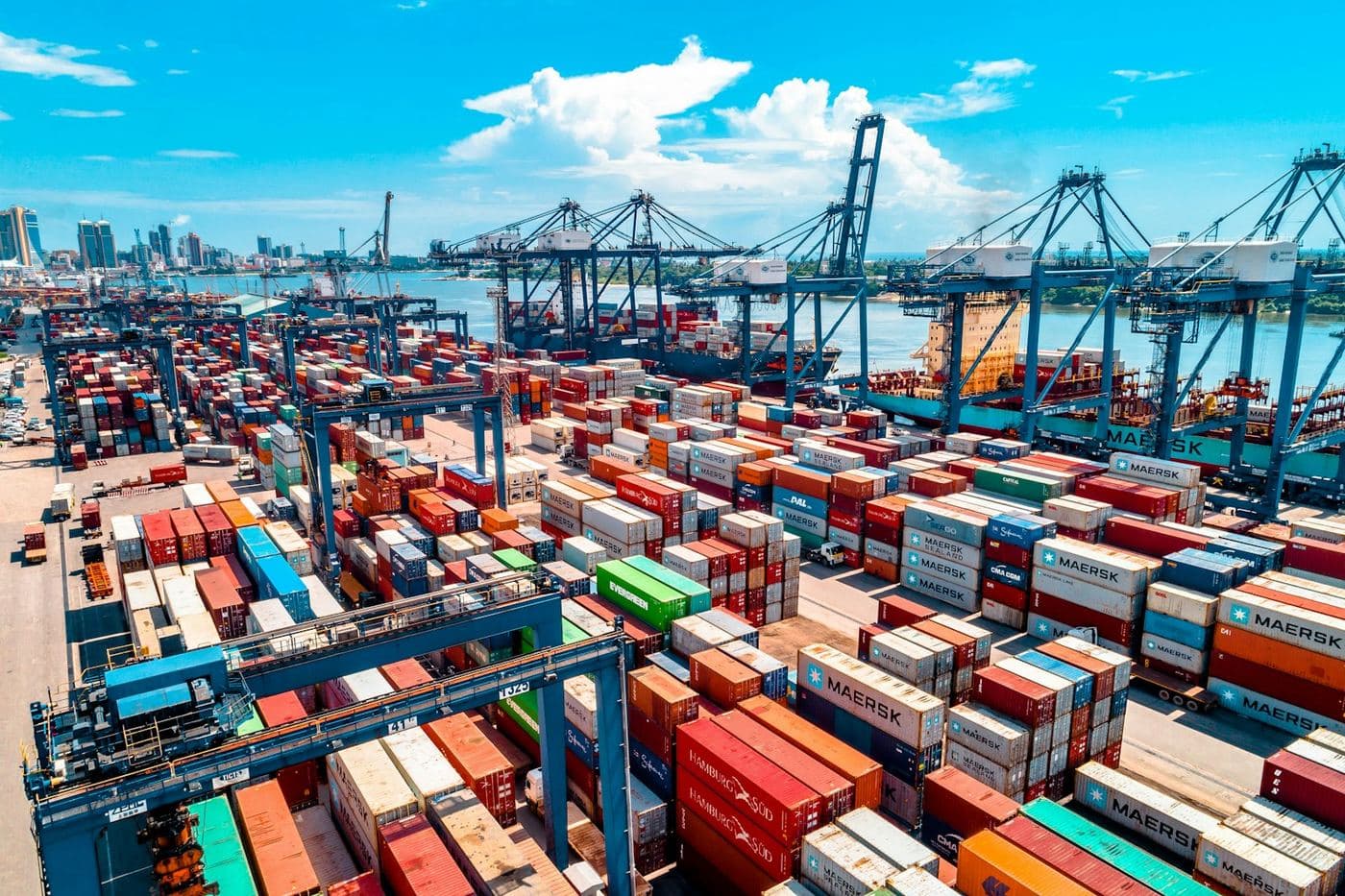 Frais de douane à l'importation depuis la Turquie : TEC CEDEAO, TVA et coût total