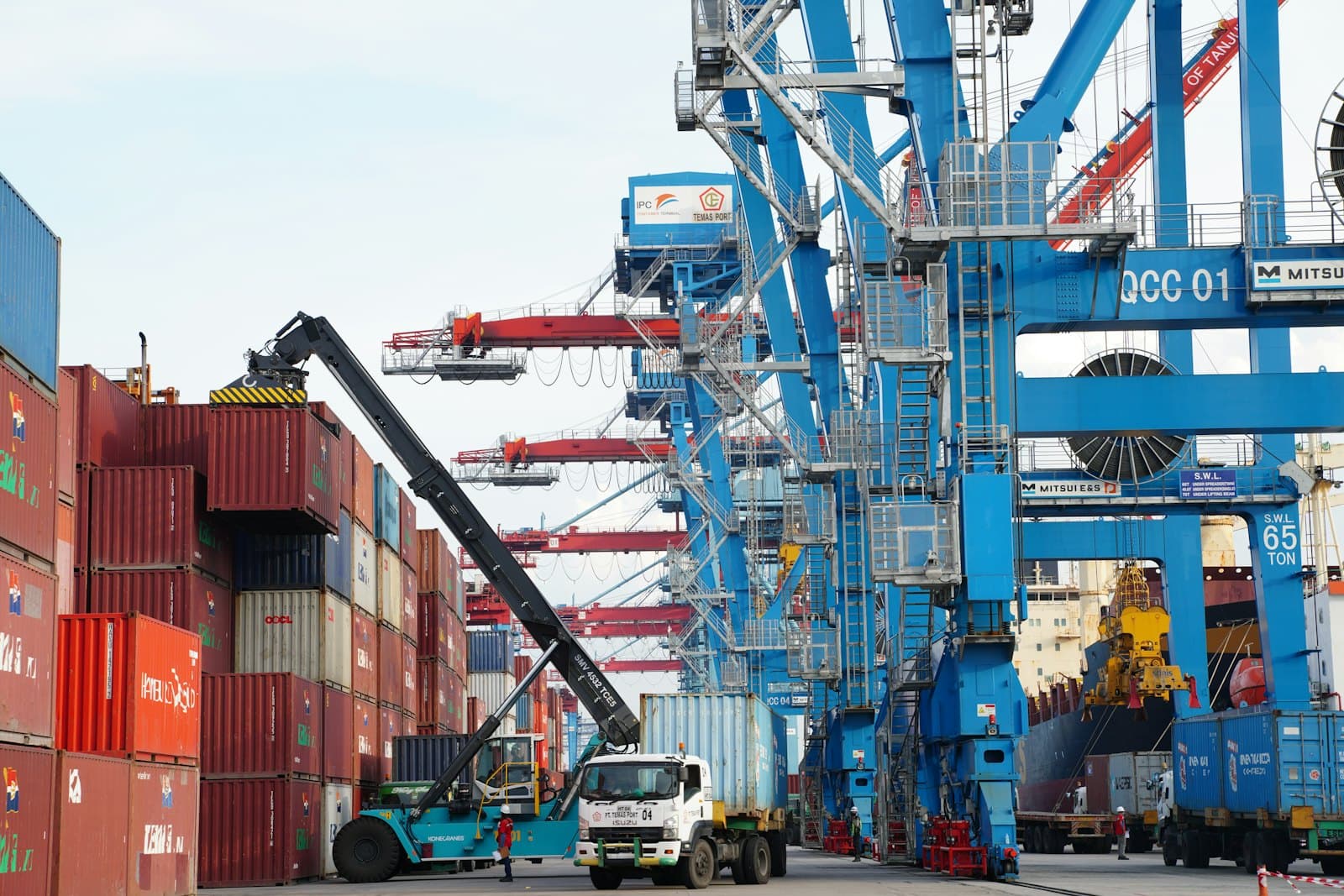 Kenya import duty calculator (KRA): landed cost from Türkiye